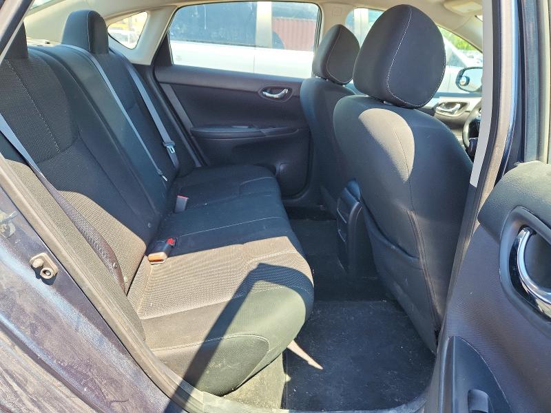 Продаж на аукціоні авто 2018 Nissan Sentra, vin: 3N1AB7AP6JY301272, номер лоту: 60601246