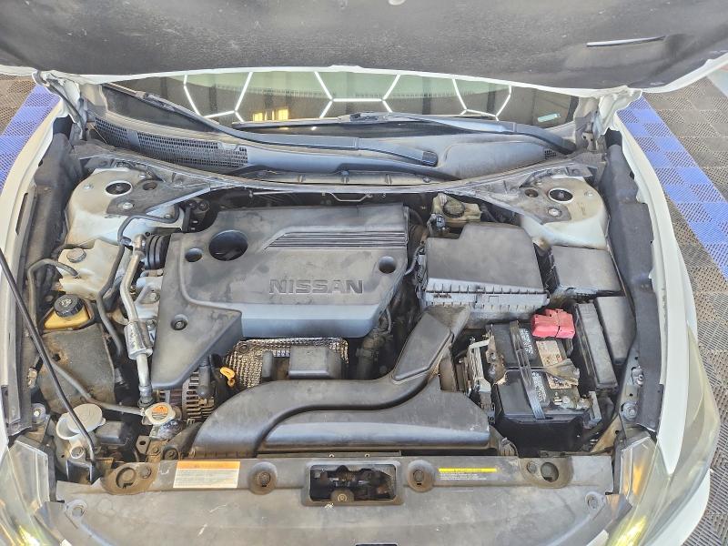Продаж на аукціоні авто 2017 Nissan Altima, vin: 1N4AL3APXHN315420, номер лоту: 61487536
