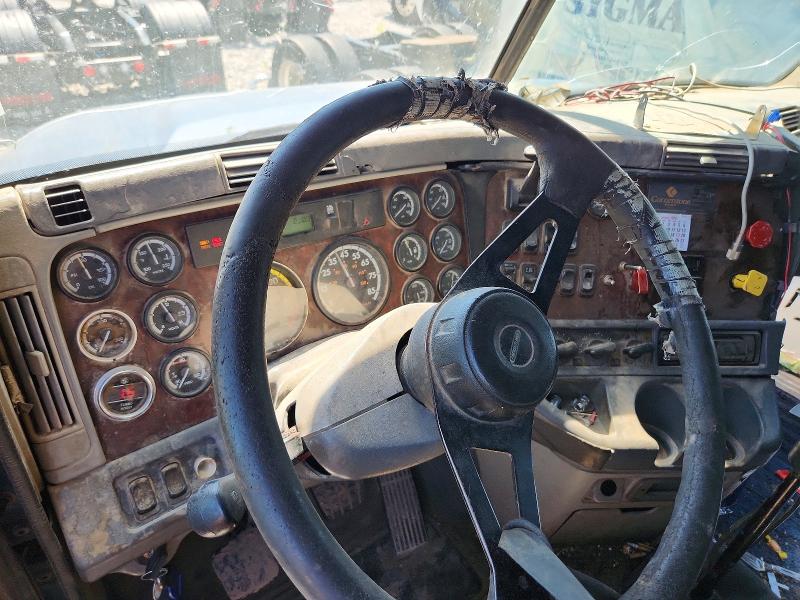 2005 Freightliner Columbia 1 მანქანა იყიდება აუქციონზე, vin: 1FUJA6CK15LU00648, აუქციონის ნომერი: 60630806