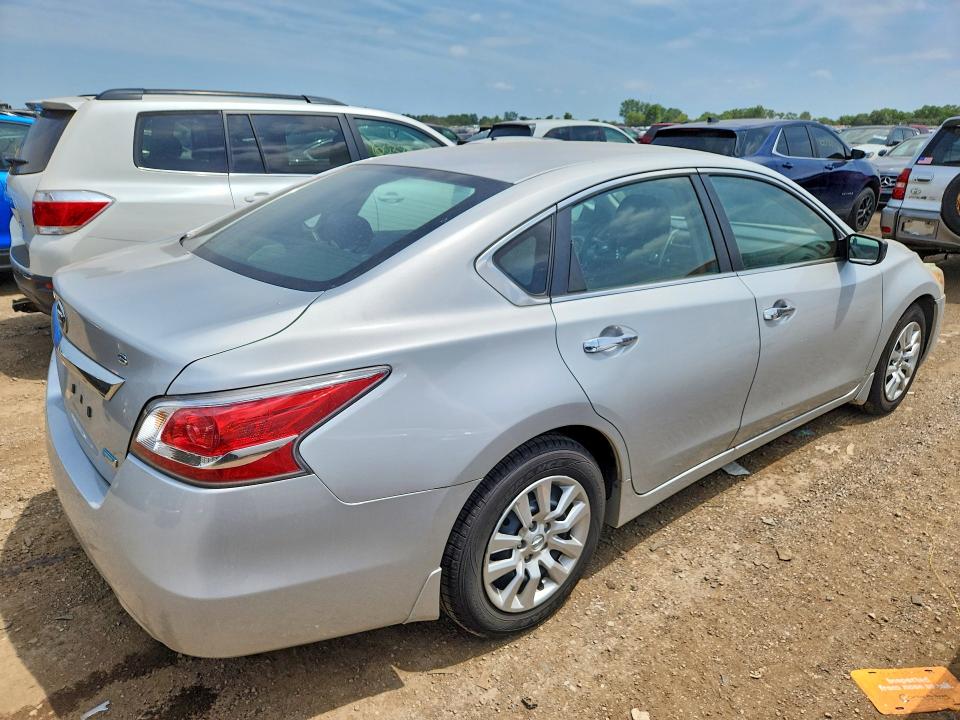 2014 Nissan Altima მანქანა იყიდება აუქციონზე, vin: 1N4AL3AP2EN368916, აუქციონის ნომერი: 60617846