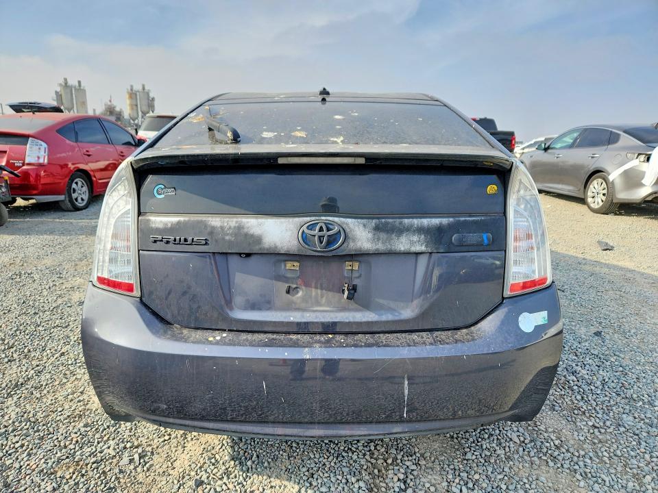 2014 Toyota Prius Plug-in Hybrid მანქანა იყიდება აუქციონზე, vin: JTDKN3DP7E3064478, აუქციონის ნომერი: 62874056