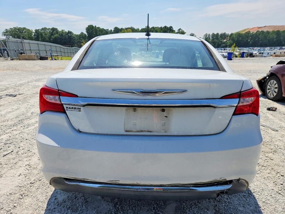 63194986 :رقم المزاد ، 1C3CCBAB2CN131054 vin ، 2012 Chrysler 200 مزاد بيع