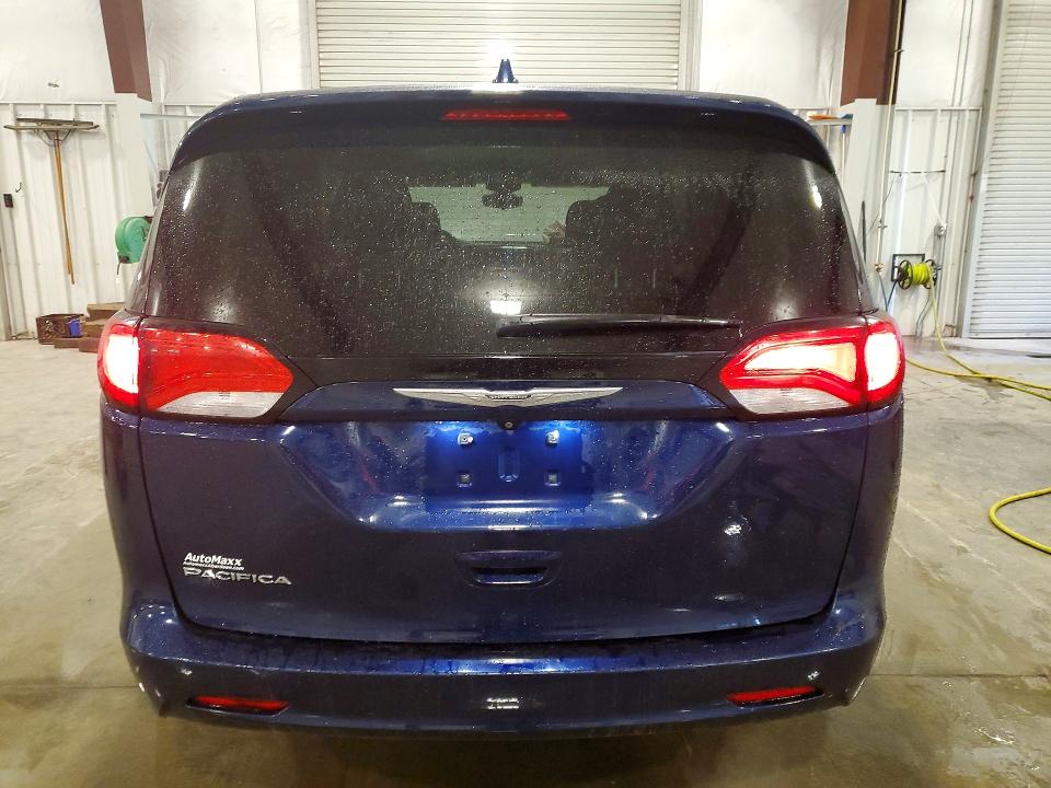 Продажа на аукционе авто 2017 Chrysler Pacifica, vin: 2C4RC1DG8HR588369, номер лота: 59347626