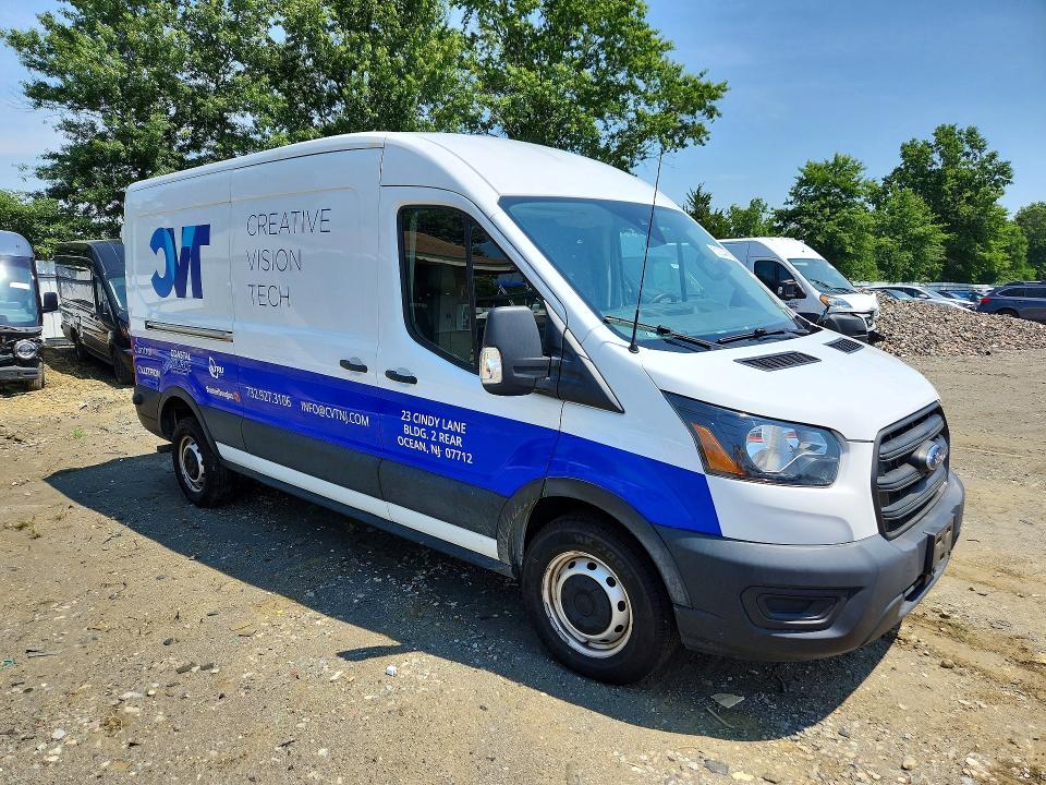 61025446 :رقم المزاد ، 1FTBR1C82LKB44969 vin ، 2020 Ford Transit مزاد بيع