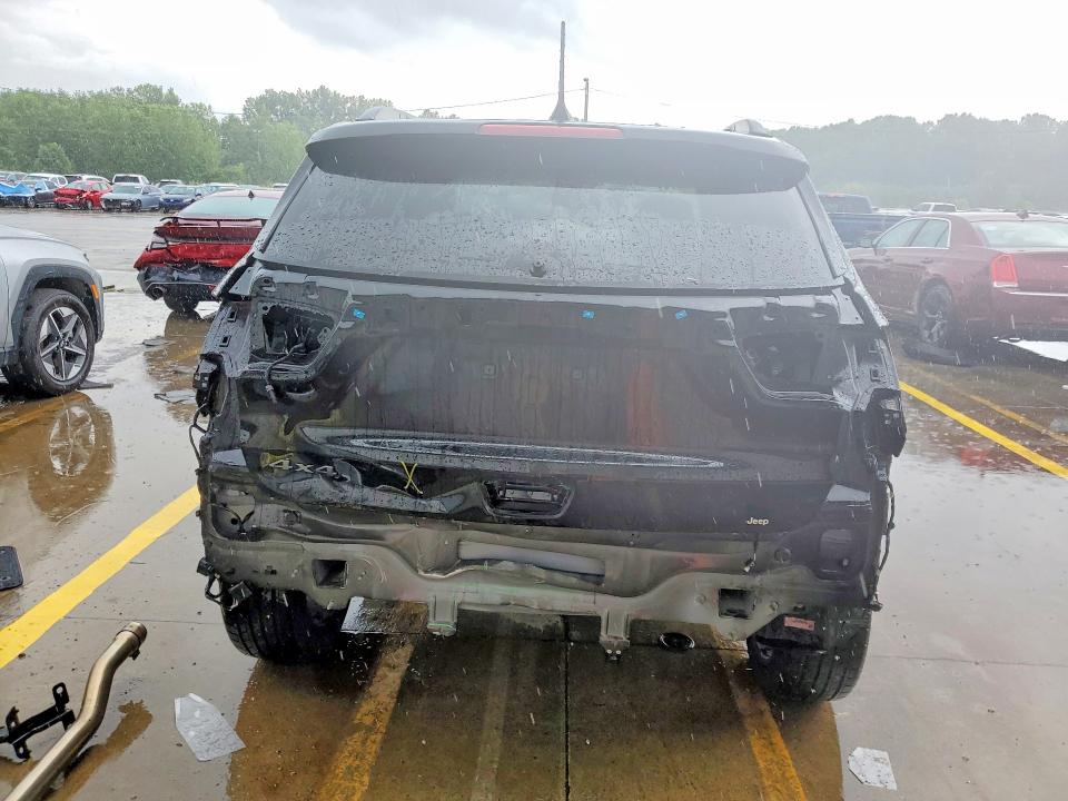 56087436 :رقم المزاد ، 3C4NJDCN8RT147054 vin ، 2024 Jeep Compass مزاد بيع
