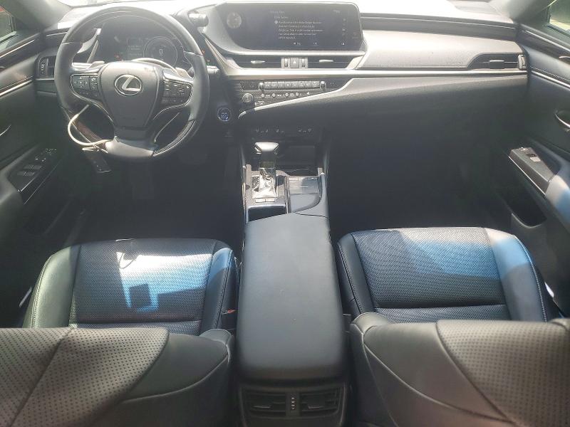 60556226 :رقم المزاد ، 58AD21B18LU006590 vin ، 2020 Lexus Es مزاد بيع