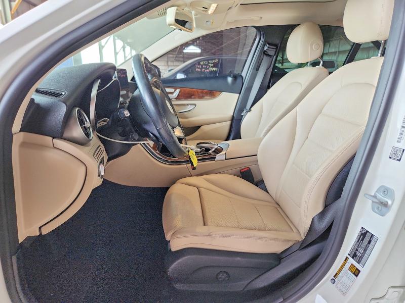 Продажа на аукционе авто 2016 Mercedes-benz C, vin: 55SWF4KBXGU142445, номер лота: 61223196