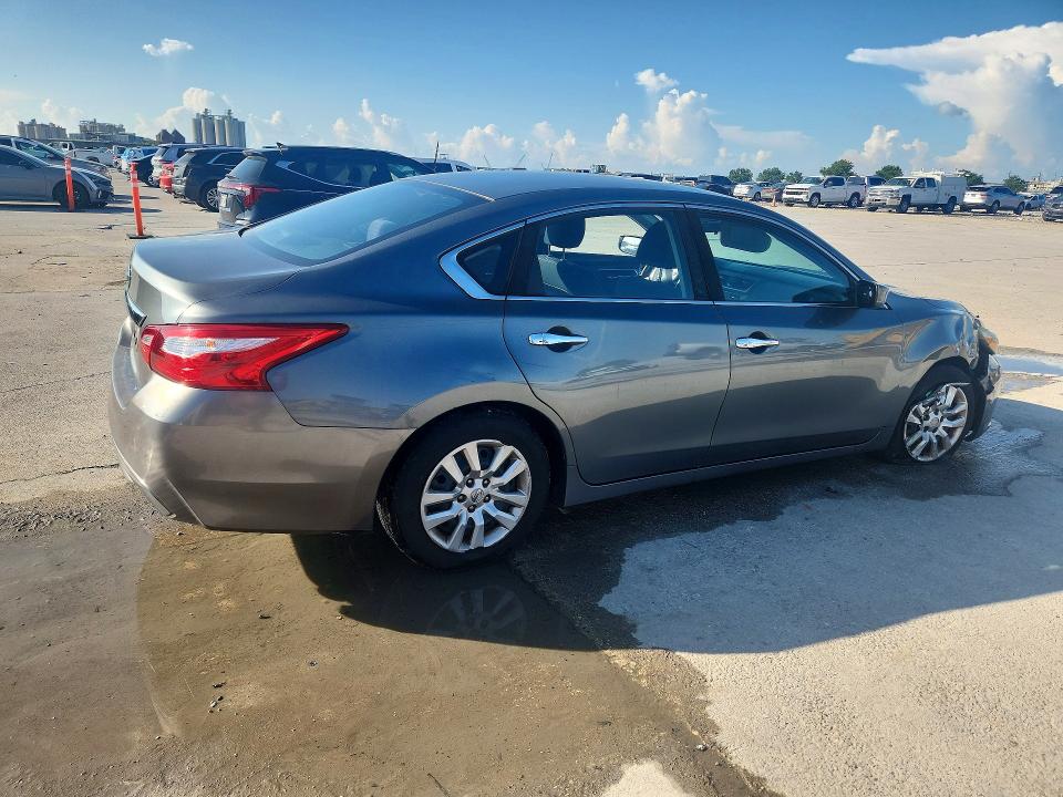 Продажа на аукционе авто 2016 Nissan Altima, vin: 1N4AL3AP9GN325547, номер лота: 60162376