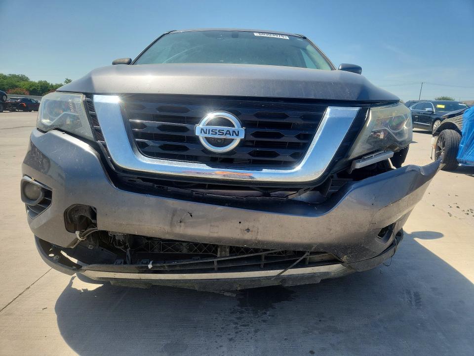 60303976 :رقم المزاد ، 5N1DR2MN5HC639764 vin ، 2017 Nissan Pathfinder مزاد بيع
