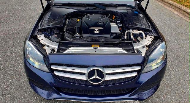 Продажа на аукционе авто 2017 Mercedes-benz C, vin: 55SWF4KBXHU216920, номер лота: 63327456