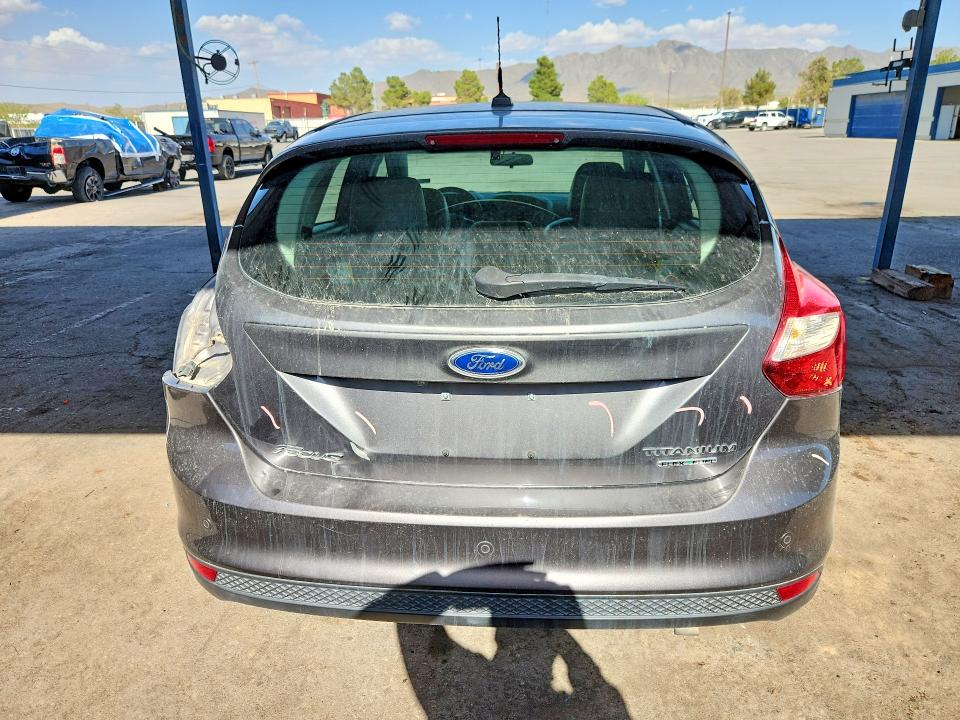 2014 Ford Focus მანქანა იყიდება აუქციონზე, vin: 1FADP3N20EL156043, აუქციონის ნომერი: 63158936