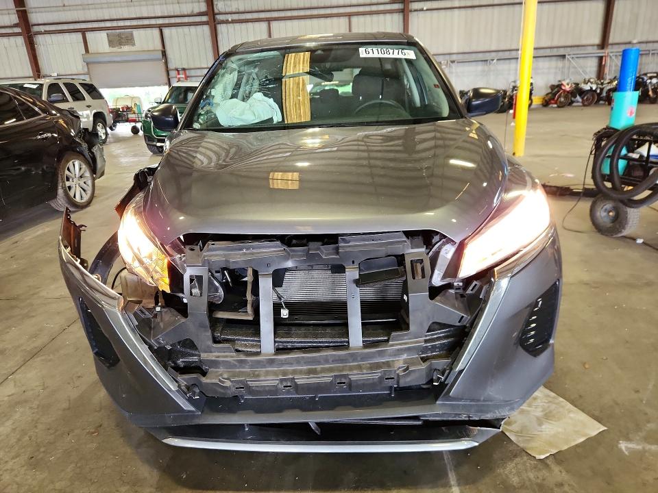 61108776 :رقم المزاد ، 3N1CP5BV3PL557712 vin ، 2023 Nissan Kicks مزاد بيع