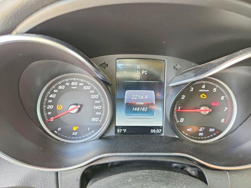 61479676 :رقم المزاد ، 55SWF4KB5HU209793 vin ، 2017 Mercedes-benz C مزاد بيع
