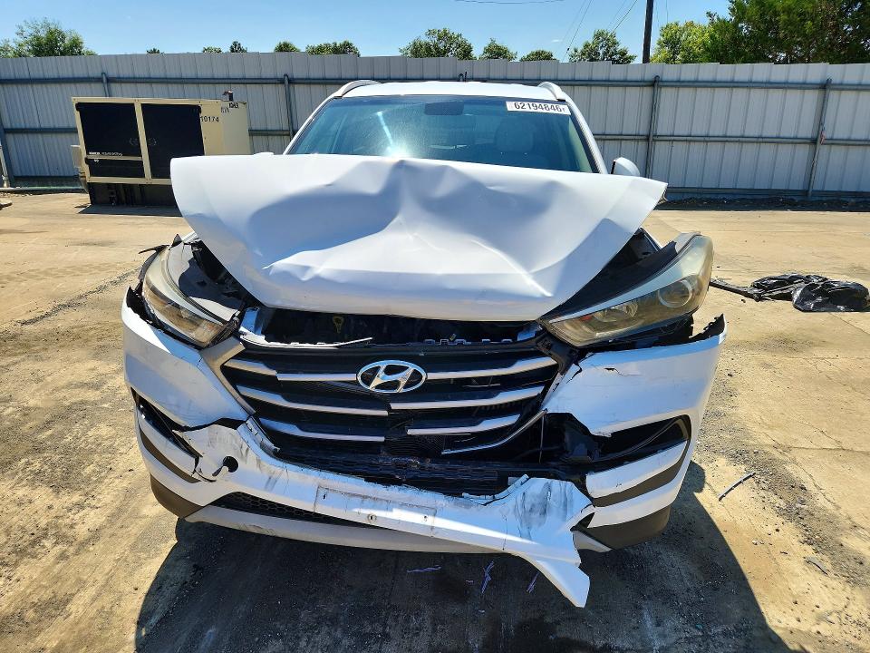 62194846 :رقم المزاد ، KM8J3CA21HU308274 vin ، 2017 Hyundai Tucson مزاد بيع