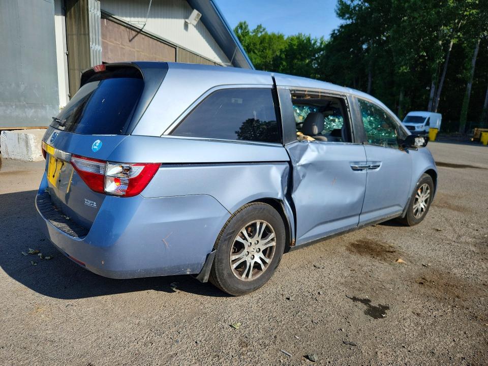 61149576 :رقم المزاد ، 5FNRL5H61BB060765 vin ، 2011 Honda Odyssey مزاد بيع