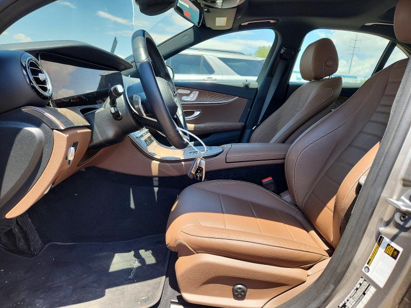 60552116 :رقم المزاد ، W1KZF5KB0MA954903 vin ، 2021 Mercedes-benz E مزاد بيع
