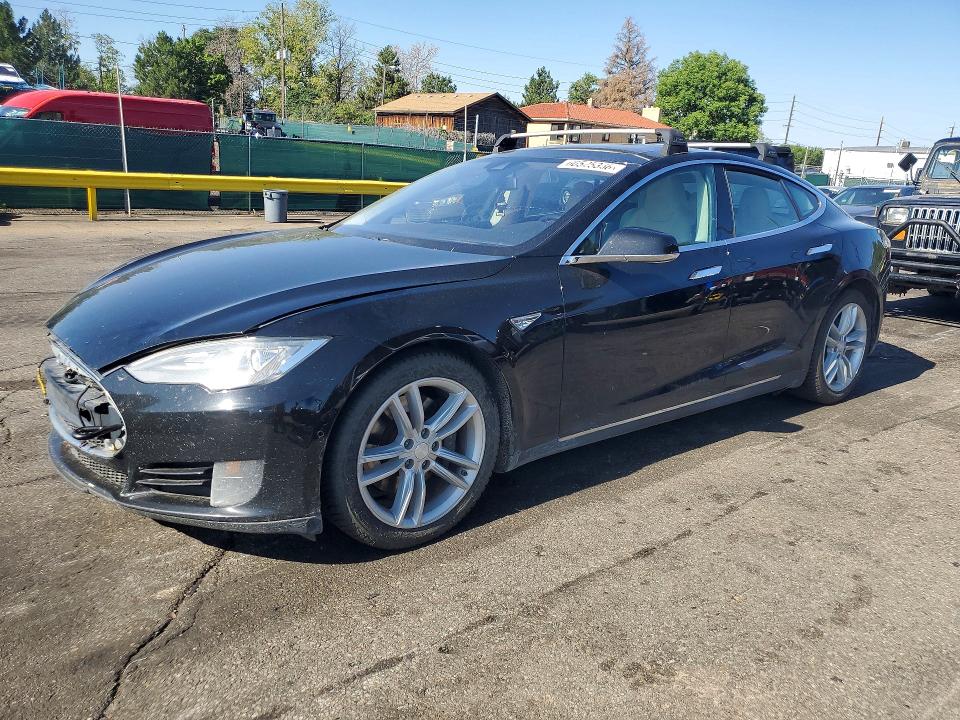 Продажа на аукционе авто 2015 Tesla Model S, vin: 5YJSA1E25FF112714, номер лота: 60525356