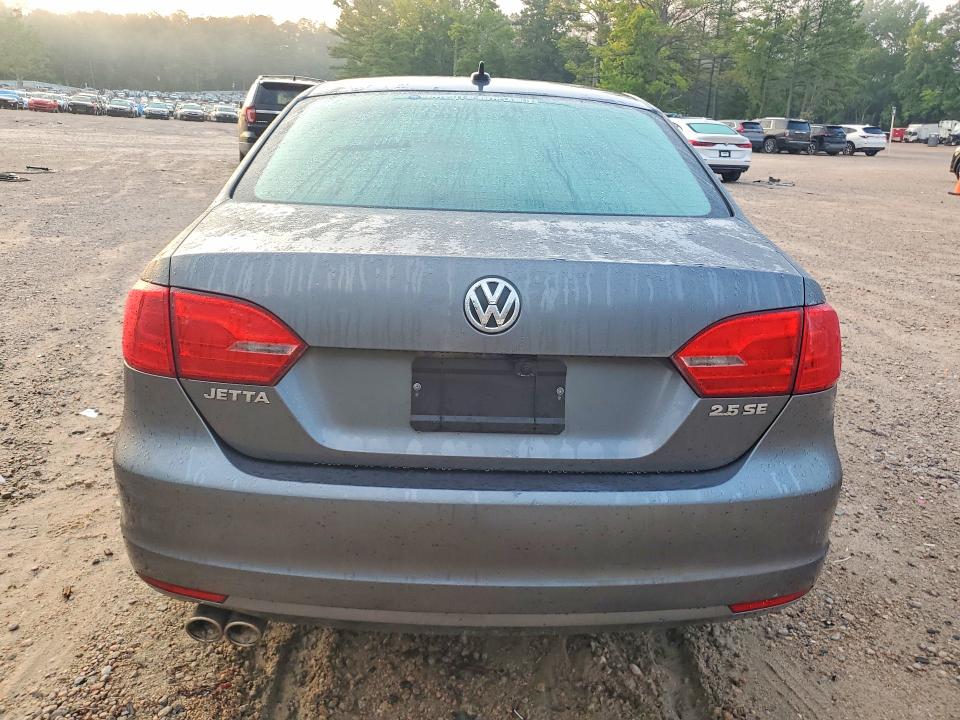 59246316 :رقم المزاد ، 3VWDX7AJ7BM379332 vin ، 2011 Volkswagen Jetta مزاد بيع
