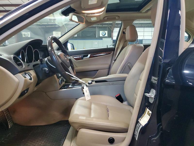 58755956 :رقم المزاد ، WDDGF8BB8CA640259 vin ، 2012 Mercedes-benz C مزاد بيع