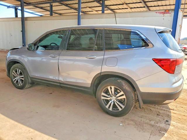 63755316 :رقم المزاد ، 5FNYF5H3XHB016023 vin ، 2017 Honda Pilot مزاد بيع