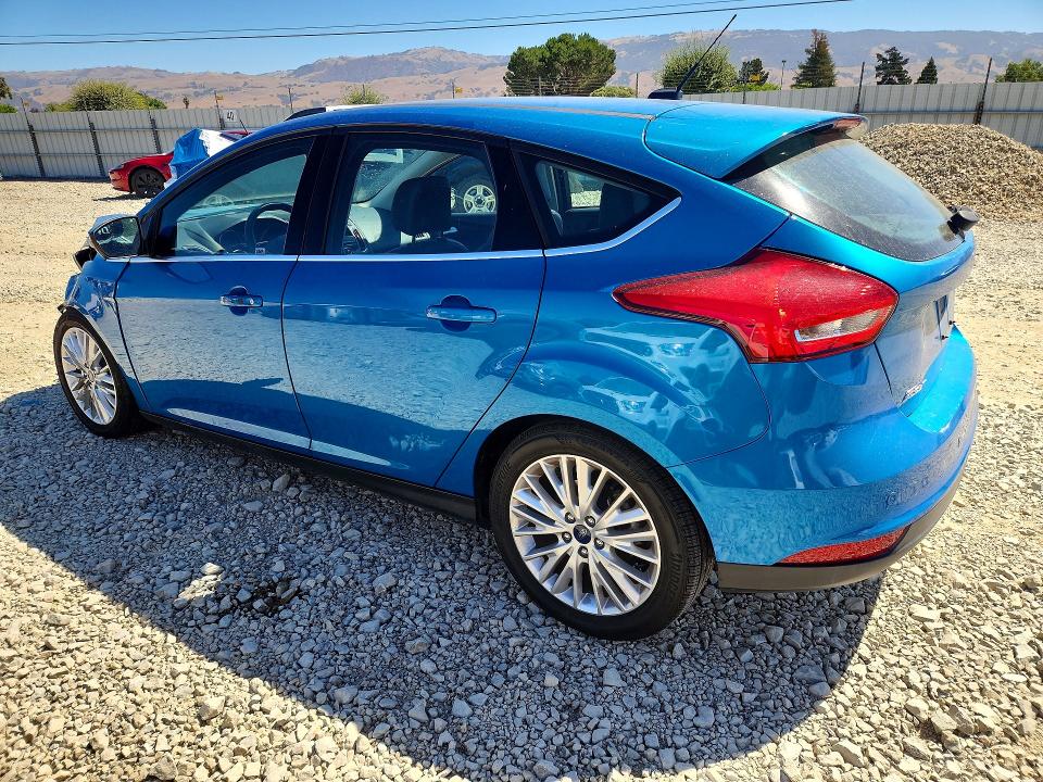 63193766 :رقم المزاد ، 1FADP3N26GL387824 vin ، 2016 Ford Focus مزاد بيع