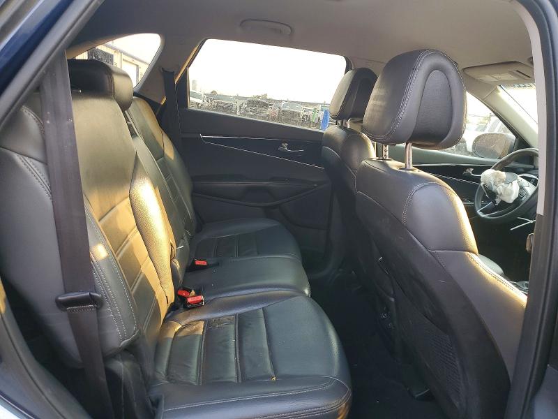 2016 Kia Sorento მანქანა იყიდება აუქციონზე, vin: 5XYPGDA59GG160636, აუქციონის ნომერი: 60072226