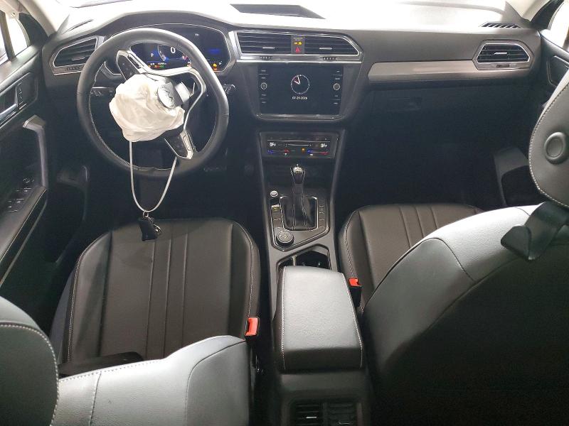 62460076 :رقم المزاد ، 3VV2B7AXXNM042401 vin ، 2022 Volkswagen Tiguan مزاد بيع