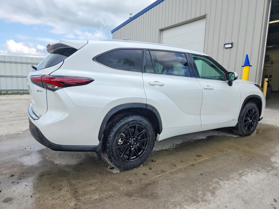 2025 Toyota Highlander Hybrid მანქანა იყიდება აუქციონზე, vin: 5TDKBRCH1SS646740, აუქციონის ნომერი: 62124506