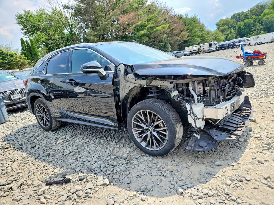 62442406 :رقم المزاد ، 2T2YGMDA3MC068390 vin ، 2021 Lexus Rx مزاد بيع