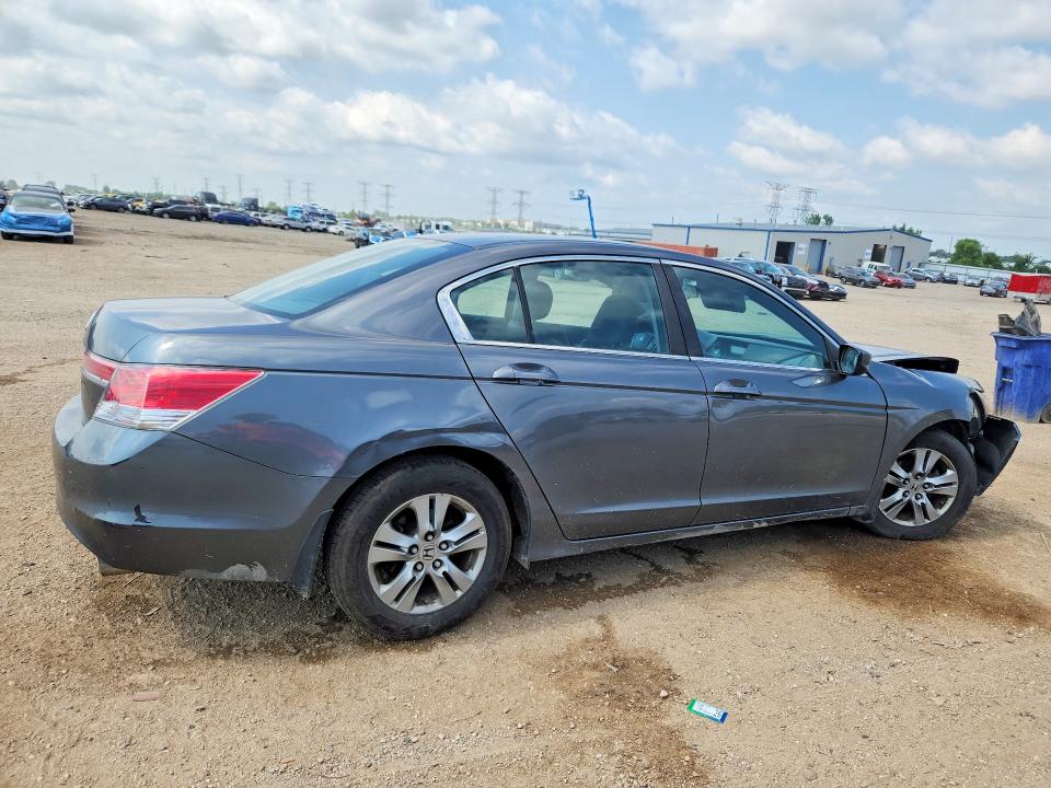 61675926 :رقم المزاد ، 1HGCP2F61BA058813 vin ، 2011 Honda Accord مزاد بيع