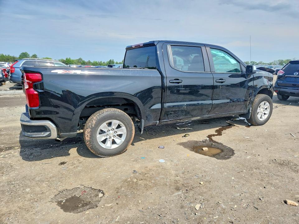 60615356 :رقم المزاد ، 2GCUDDED7R1142338 vin ، 2024 Chevrolet Silverado مزاد بيع