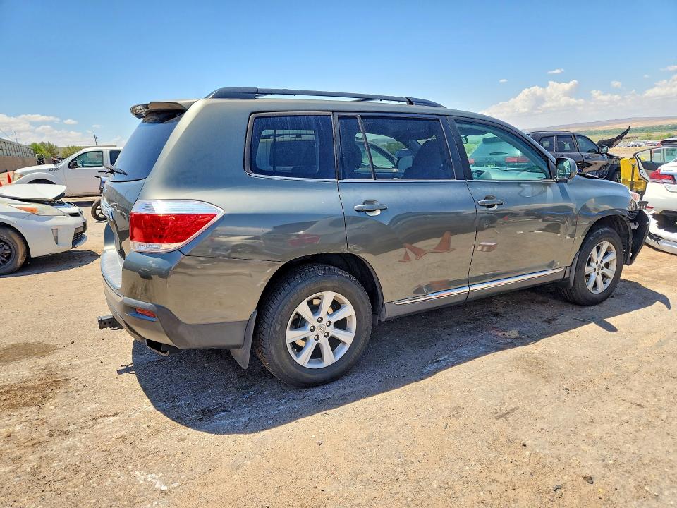 61231966 :رقم المزاد ، 5TDBK3EH9CS104281 vin ، 2012 Toyota Highlander مزاد بيع