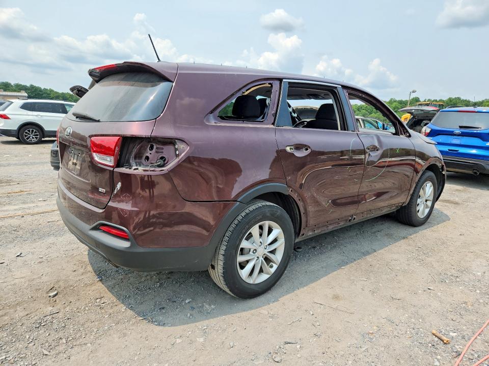2017 Kia Sorento მანქანა იყიდება აუქციონზე, vin: 5XYPG4A39HG303584, აუქციონის ნომერი: 62572706