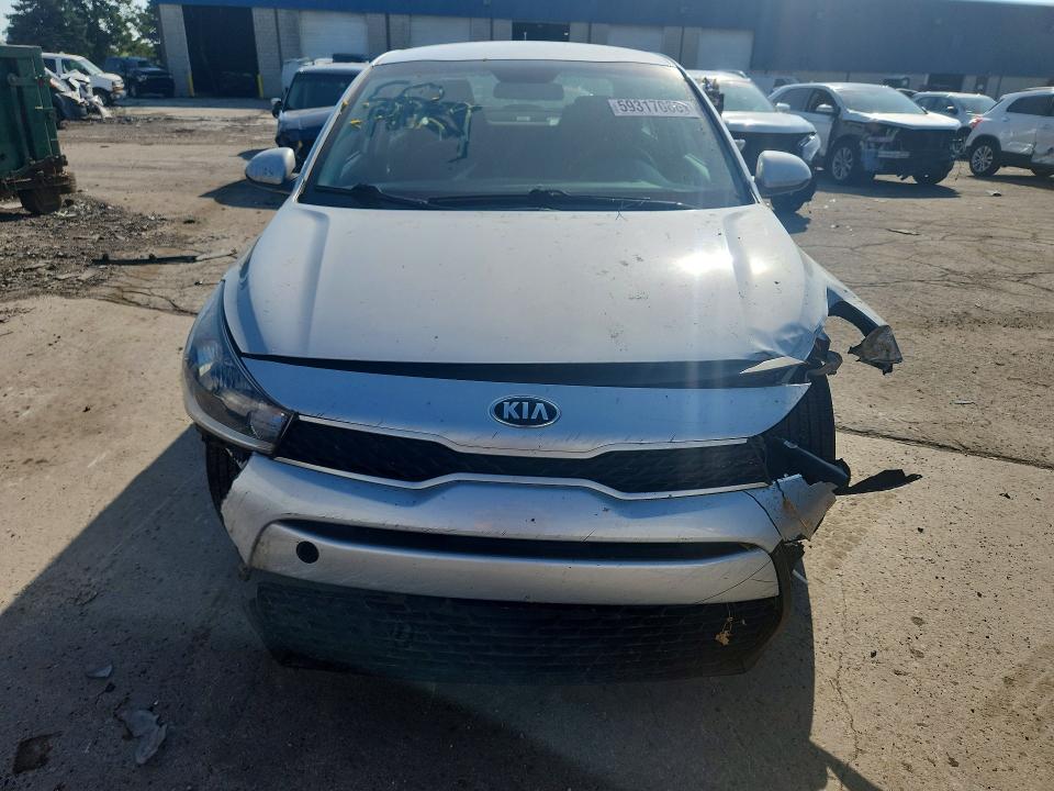 2020 Kia Rio მანქანა იყიდება აუქციონზე, vin: 3KPA24AD7LE293902, აუქციონის ნომერი: 59317066