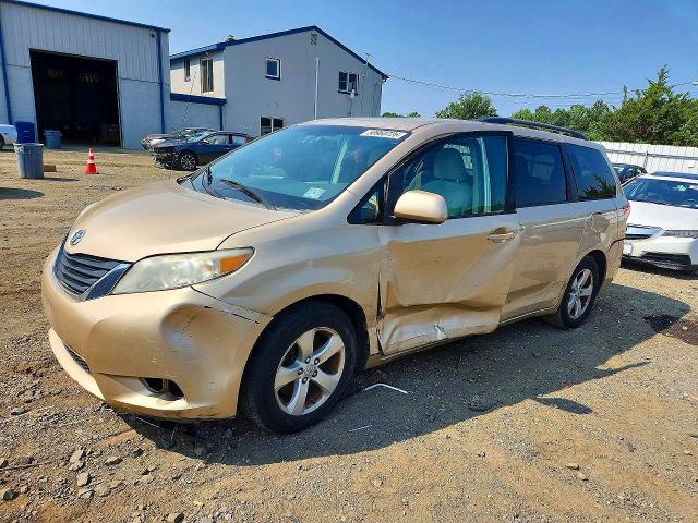Продаж на аукціоні авто 2012 Toyota Sienna, vin: 5TDKK3DC2CS232318, номер лоту: 58960726