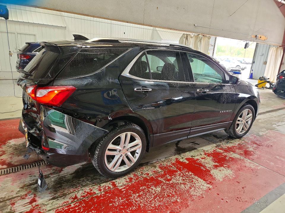 62648046 :رقم المزاد ، 3GNAXWEXXJL390299 vin ، 2018 Chevrolet Equinox مزاد بيع