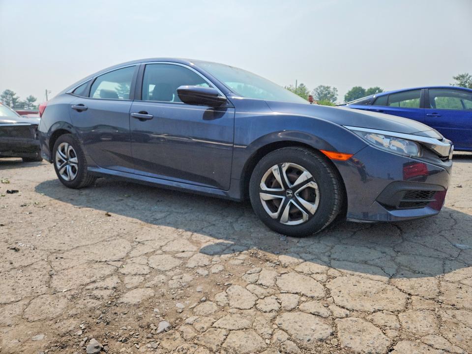 Продажа на аукционе авто 2018 Honda Civic, vin: 2HGFC2F56JH610208, номер лота: 61290316