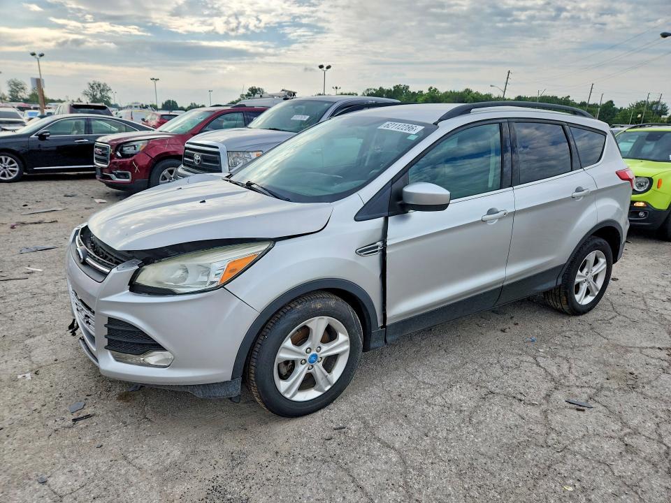 62112286 :رقم المزاد ، 1FMCU9GX8FUA40137 vin ، 2015 Ford Escape مزاد بيع