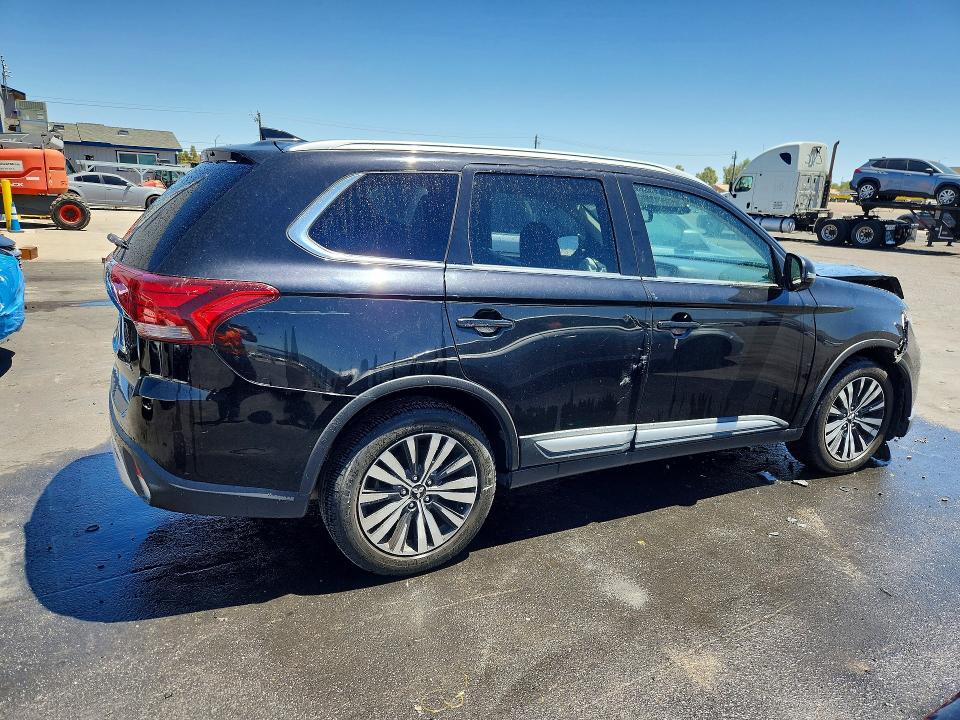 2020 Mitsubishi Outlander მანქანა იყიდება აუქციონზე, vin: JA4AD3A34LZ030731, აუქციონის ნომერი: 62165216
