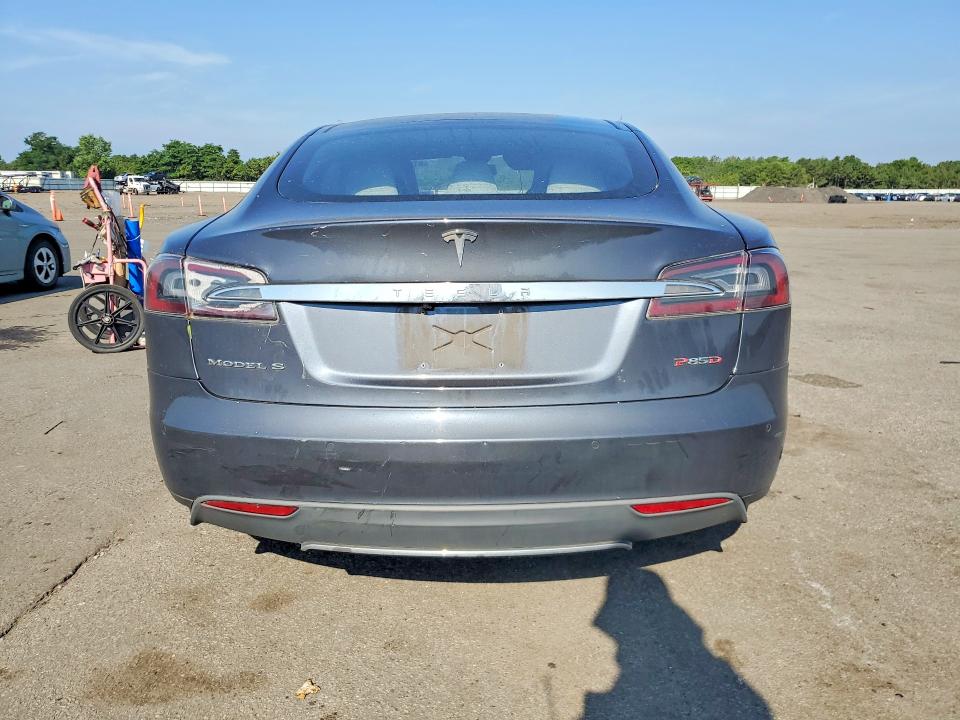 Продажа на аукционе авто 2014 Tesla Model S, vin: 5YJSA1H29EFP65282, номер лота: 61115346