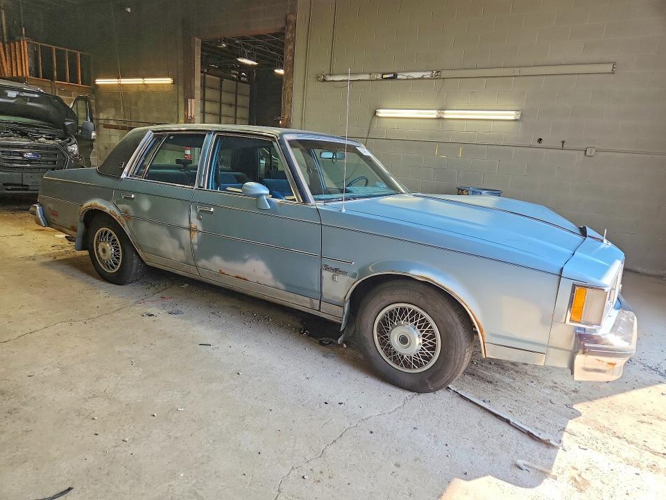 62460896 :رقم المزاد ، 1G3GM69Y4FR300532 vin ، 1985 Oldsmobile Cutlass Supreme مزاد بيع