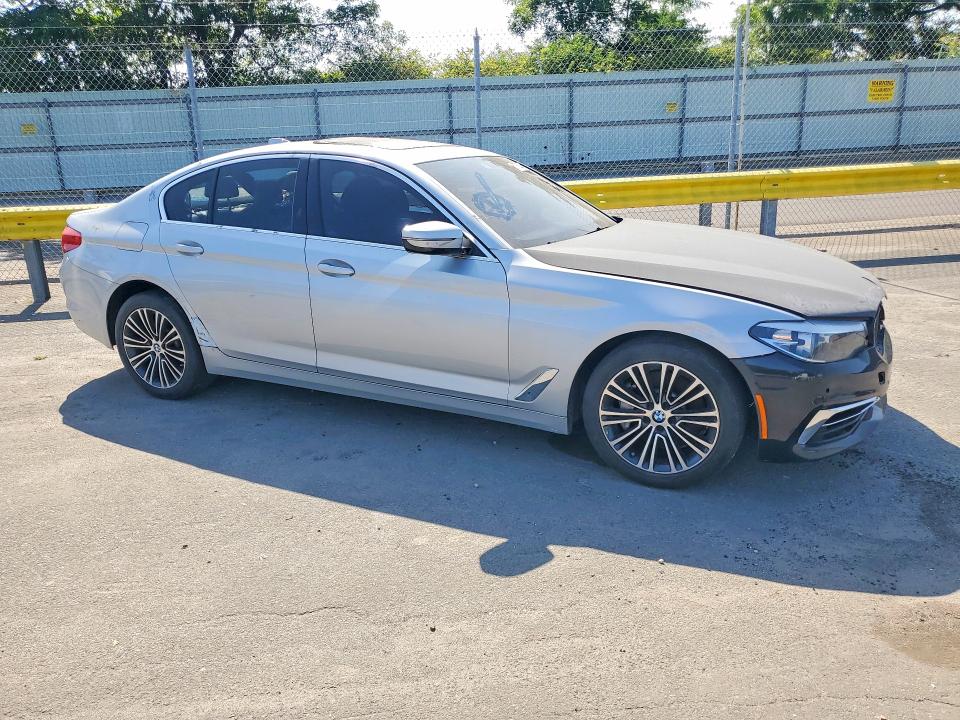 61763816 :رقم المزاد ، WBAJR7C05LWW65201 vin ، 2020 Bmw 530 مزاد بيع