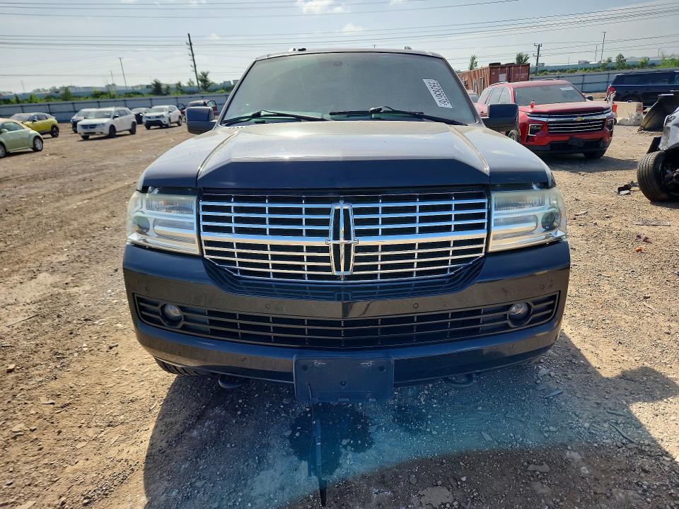 59265676 :رقم المزاد ، 5LMJJ2J53BEJ00633 vin ، 2011 Lincoln Navigator مزاد بيع