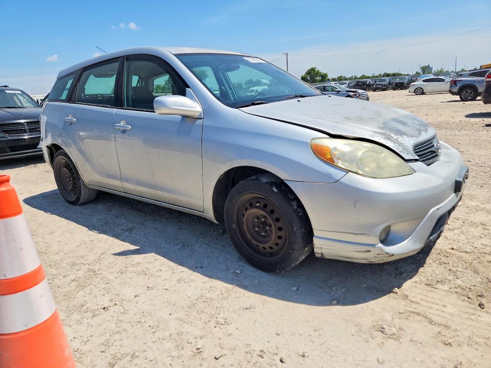62630336 :رقم المزاد ، 2T1KR32E75C477692 vin ، 2005 Toyota Matrix مزاد بيع