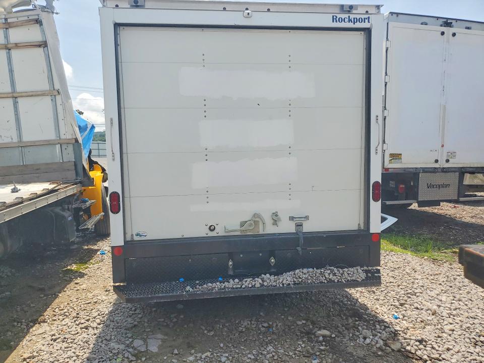 58478356 :رقم المزاد ، 1HA3GTC74NN004755 vin ، 2022 Chevrolet Express G3500 مزاد بيع