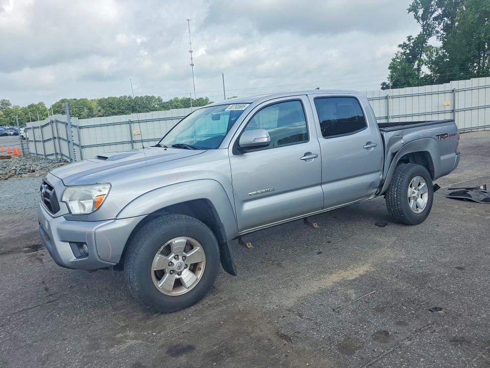 2015 Toyota Tacoma მანქანა იყიდება აუქციონზე, vin: 5TFLU4EN4FX118372, აუქციონის ნომერი: 60793686