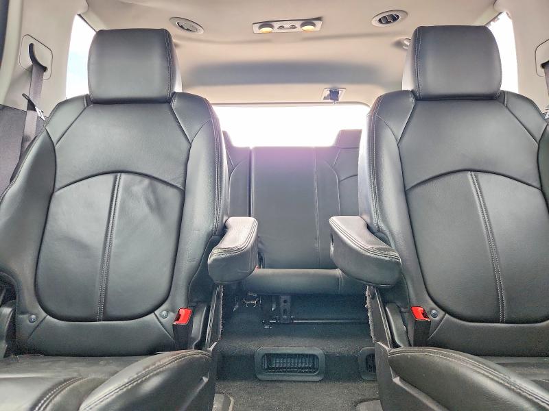 62423286 :رقم المزاد ، 1GKKRSKD2HJ203444 vin ، 2017 Gmc Acadia Limited مزاد بيع