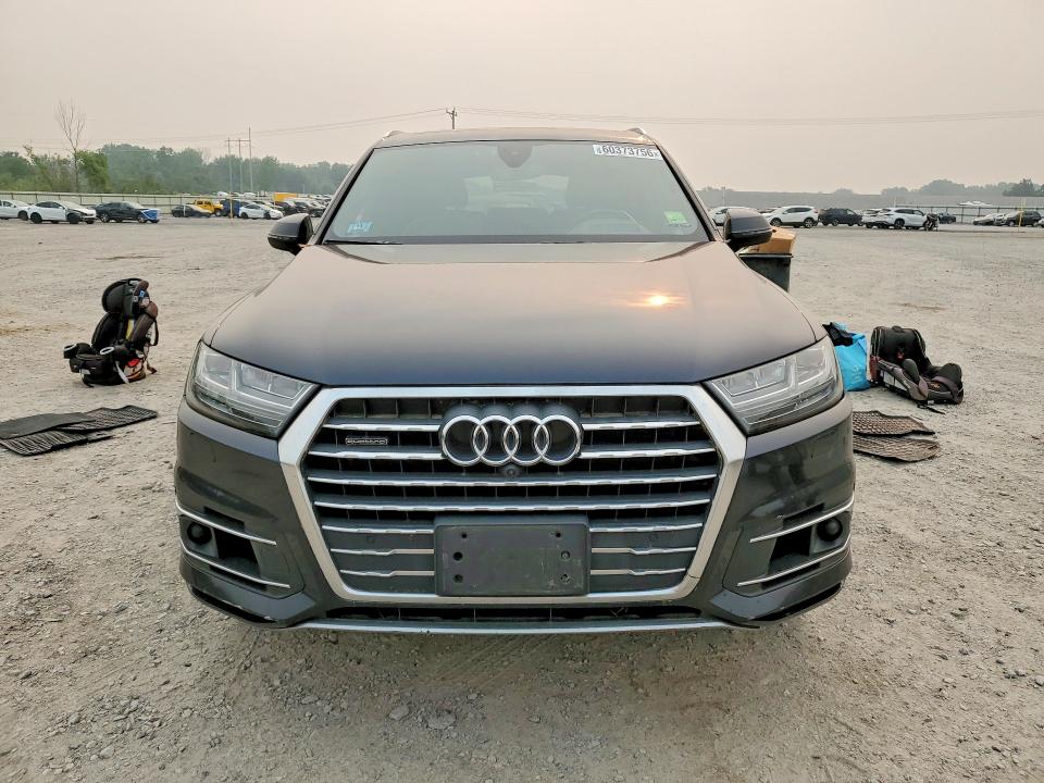 Продаж на аукціоні авто 2017 Audi Q7, vin: WA1VAAF74HD029304, номер лоту: 60373756