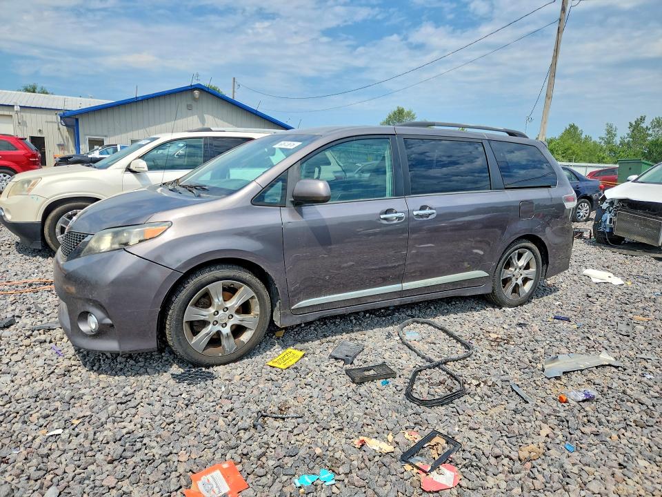 Продаж на аукціоні авто 2013 Toyota Sienna, vin: 5TDXK3DC3DS360963, номер лоту: 60613616