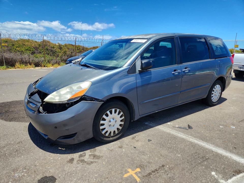 Продаж на аукціоні авто 2010 Toyota Sienna, vin: 5TDKK4CC3AS325577, номер лоту: 85987185